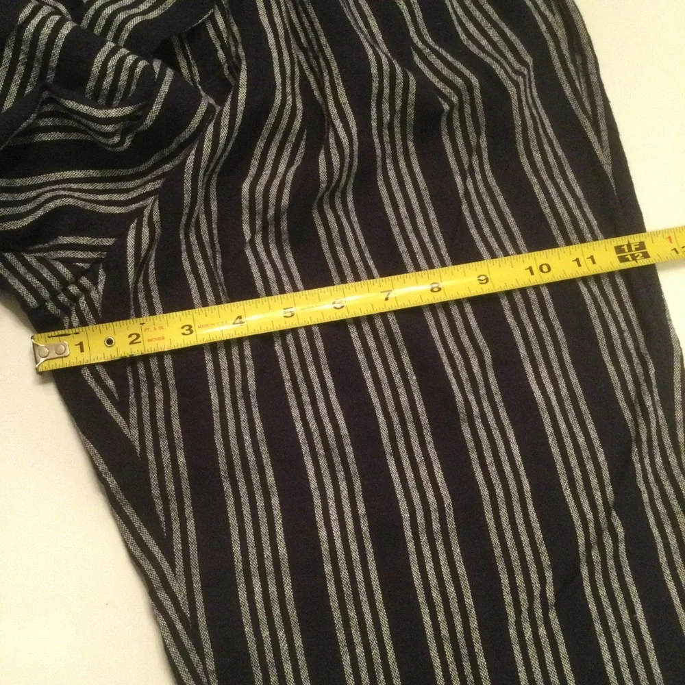 Loft Outlet Linen Blend High-Rise Stripped Cropped Pants Size 10P - Picture 10 of 11